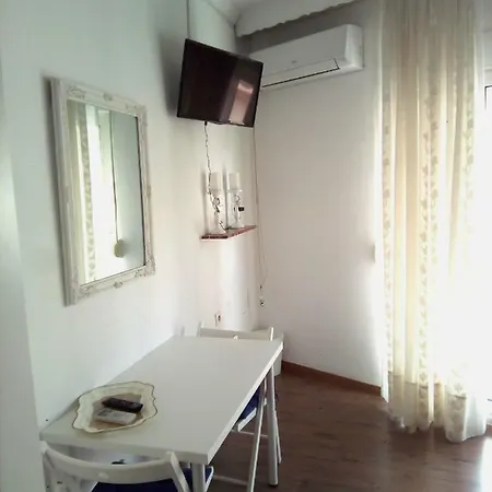 Lemon's House